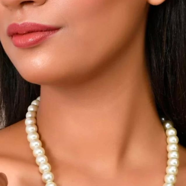 Pearl Mala With Studs