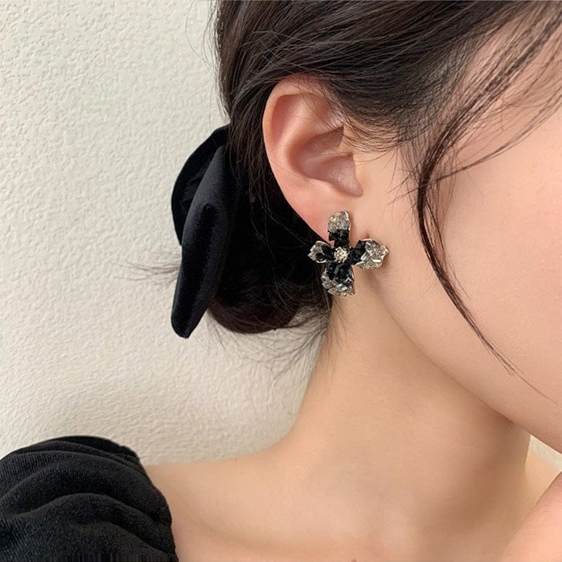Black Flowers Earrings