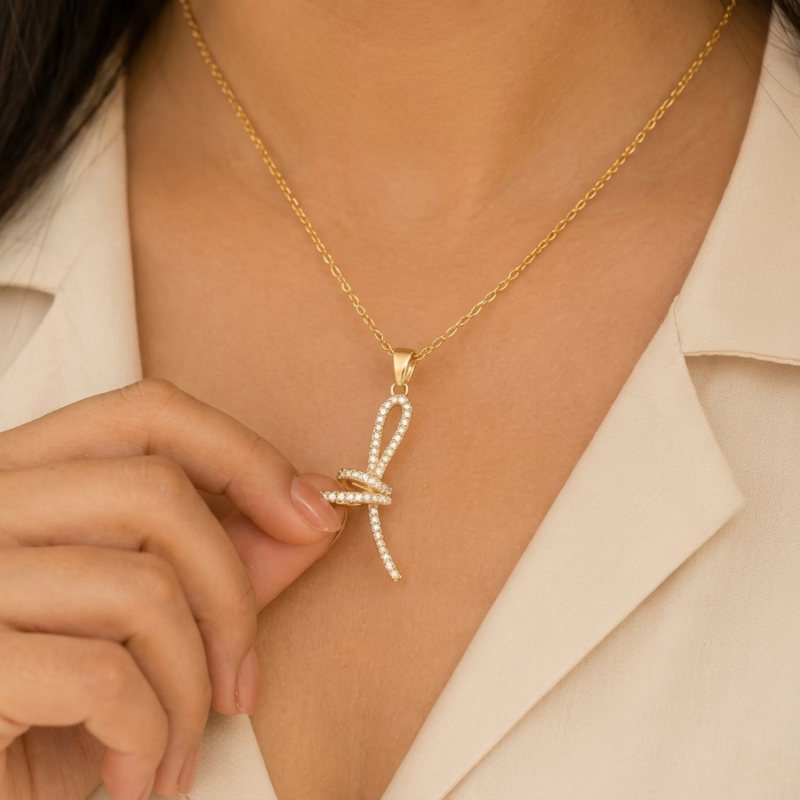 Elegant Crystal Abstract Twist Necklace